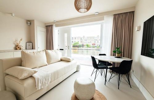 Municipality of Purmerend Apartment | Stads appartement