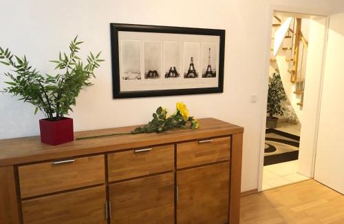 Allach-Untermenzing Apartment | Stadtwohnung am Oertelplatz