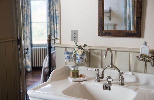 Sadirac Other | Staffed Luxury Chateau: Pool, Vines & Best Location Near Bordeaux
