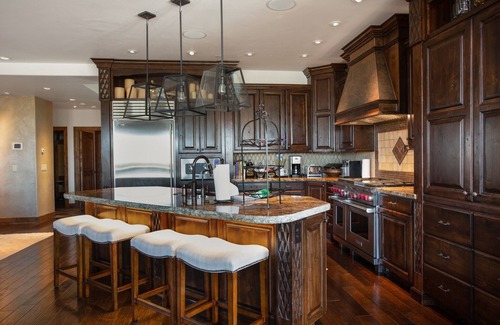 Deer Valley Condo | Stag Lodge at Deer Valley Resort - Seven Bedroom Residence with Spa #35