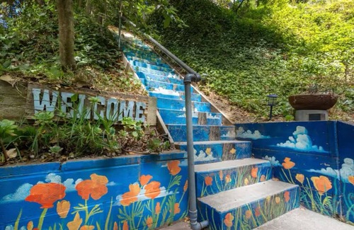 Aptos Apartment | Stairway to Treetop Heaven- Lower 1bd w/private hot tub and deck!