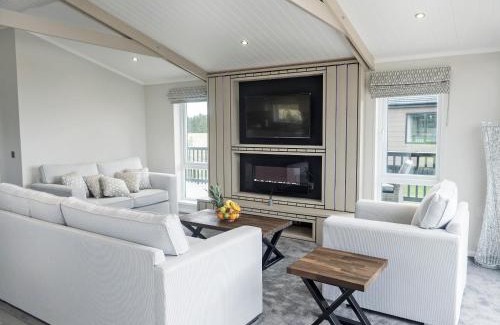 Carlton-in-Cleveland House | Stan Hollis Lodge - Ukc4063