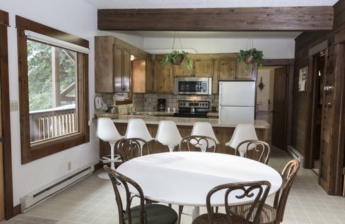 Whitefish House | Stand Alone, Pet Friendly Home - Great for Families!