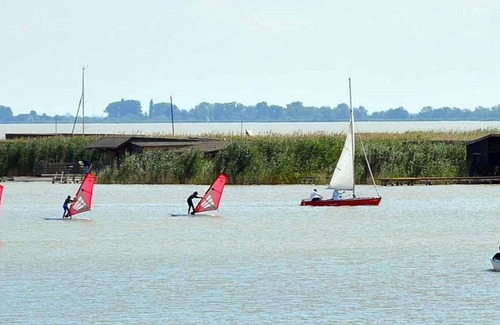 Rust Apartment | Standard Dreibettzimmer - Hotel am See Rust