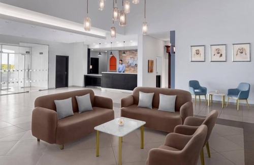 Al Mina Apartment | Standard Room in Jumeirah with Free Breakfast