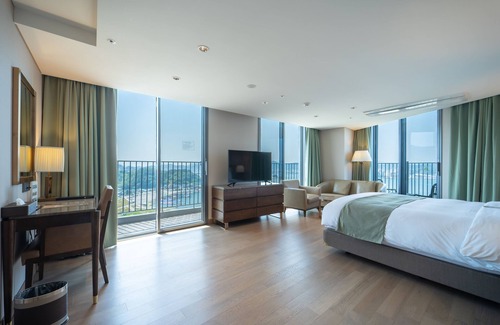 Suryuk Hotel | Stanford Hotel & Resort Tongyeong