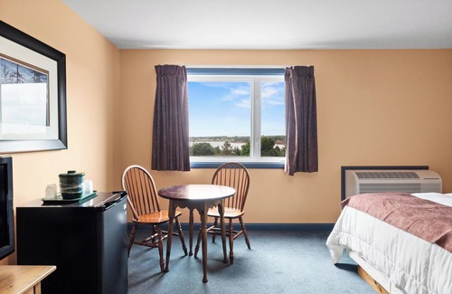 New London Hotel | Stanley Bridge Country Resort