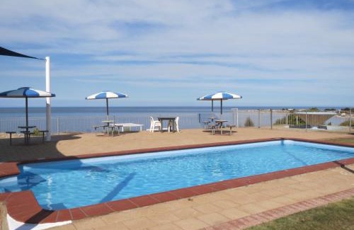 Dalrymple Hotel | Stansbury Holiday Motel