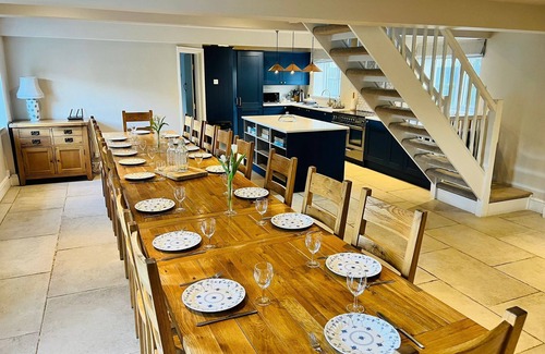 Condicote House | Stanway House, 8 bed, 8 Bath