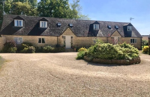 Condicote House | Stanway House, 8 bed, 8 Bath