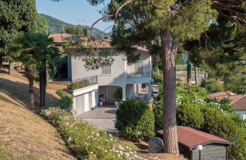 Credaro Bed & Breakfast | Stanza in Villa Magica