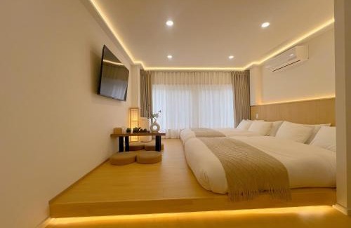 Yushima House | star house akihabara ueno tokyo