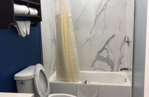 Channelview Hotel | Star Light Inn