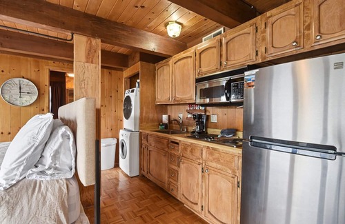 Crystal Bay Condo | Stargazer | Lakefront Getaway w/BBQ on Deck & Stunning Views