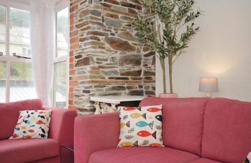 Trebarwith Strand Apartment | Stargazy