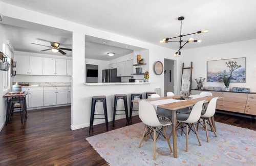 Joshua Tree House | Starlight Acres: 4BR Joshua Tree Home w/Hot Tub