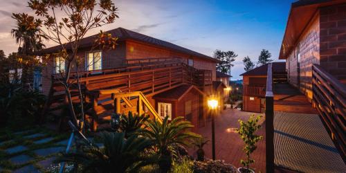 Aewol House | Starlight Oreum Pension