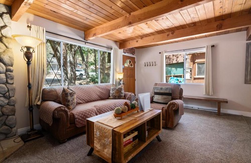 Sugarloaf House | Starlove Cabin