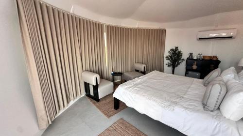 Bidiya Hotel | Starry Domes Desert Camp