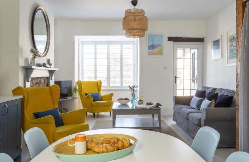 Torcross House | Start Way