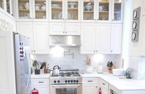 Le Droit Park House | Stately Single Family Home in Shaw!