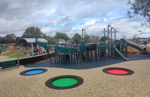 Great Houghton Resort | Static 6 Bed Caravan at Billing Aquadrome