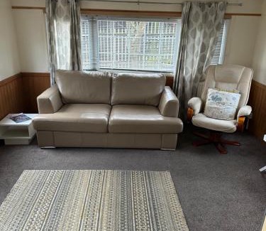 Cuddesdon Ski Chalet | Static Mobile home set in our 20 acres of farmland