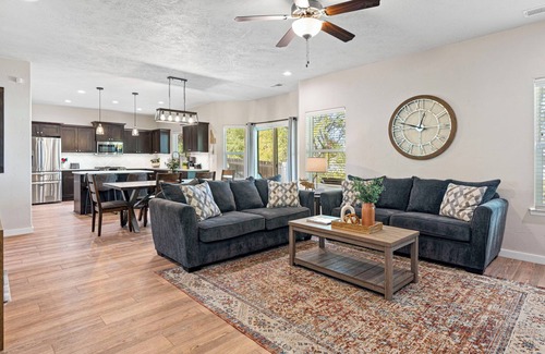 Star House | Stay and Play in Spacious House in Star!