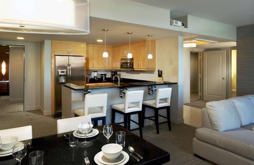 Las Vegas Apartment | Stay at the Elara during the Superbowl!n2 Bed Room 2 Bath Corner Suite