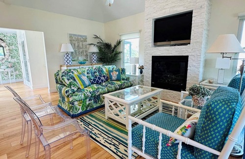 Sanibel Condo | Stay at the gorgeous Chez Shells & find seashells! 71 yards to beach - heated...
