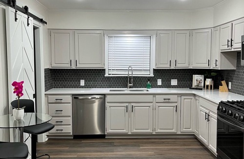 Grambling House | Stay Awhile at Casa Blanca - Minutes from Tech and GSU