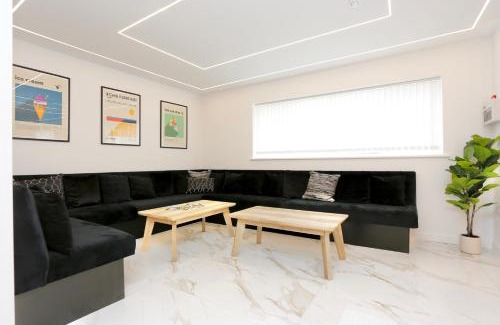 South Shore Apartment | STAY BY THE SEA Deluxe Apartment