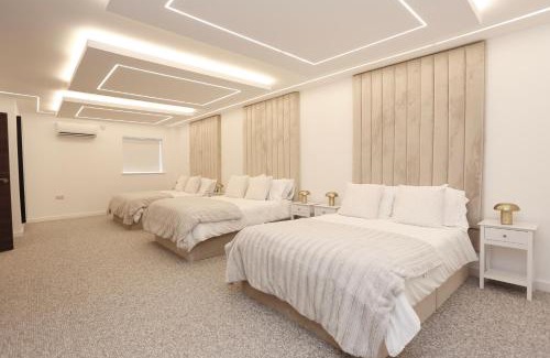 South Shore Apartment | STAY BY THE SEA Deluxe Apartment