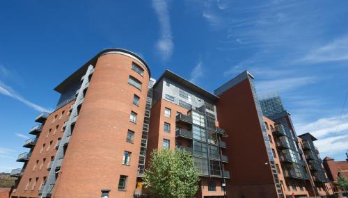 Castlefield Apartment | Stay Deansgate Apartments for 14 nights plus