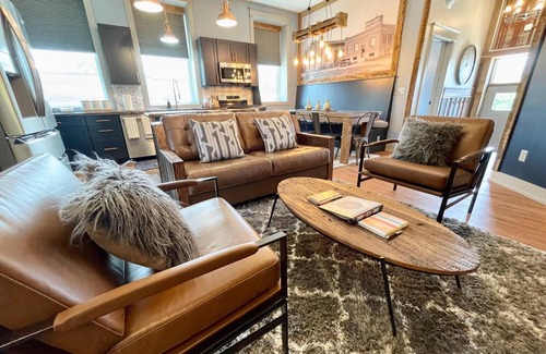 Nelson Condo | Stay Historical - Boiler Maker Office Turns Vacation Destination