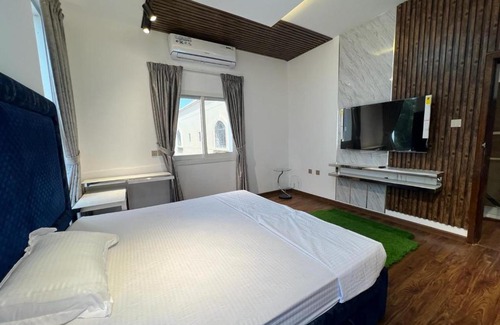 Ajman House | STAY IN A LUXURIOUS VILLA AT AJMAN UAE BY MAUON TOURISM