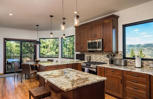 Evergreen House | Stay In Evergreen - Denver Mountain Escape