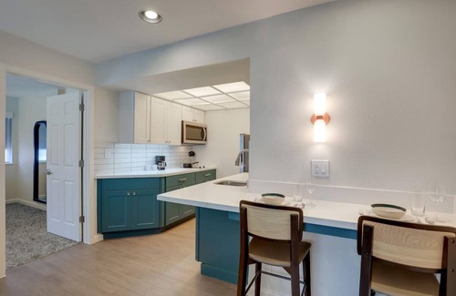 San Jose Resort | Stay In great Shape! Minutes to Levi's Stadium, w/Outdoor Pool