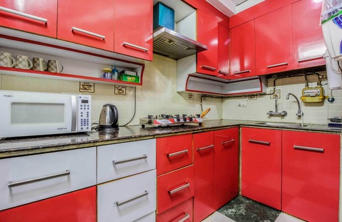 New Delhi Apartment | Stay in Posh Central Delhi near City Center ,family friendly,Private .