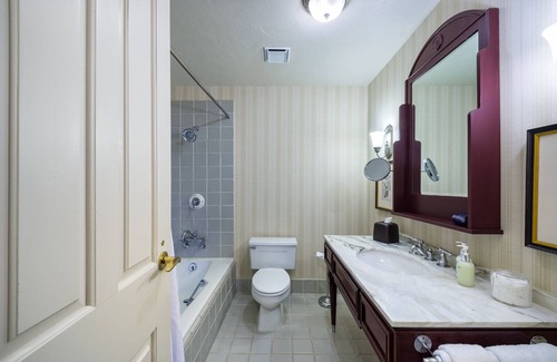 Beaver Creek Cabin | Stay in the Beaver Creek Village - 2/14/-24 - 2/17/24 Only