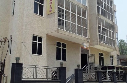 Vrindavan Apartment | Stay Near ISKCON temple, Vrindavan