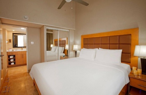 Saint Lawrence Hotel | Stay on the Beach in Barbados! 2 Rooms w/Kitchen, Balcony & Private Beach