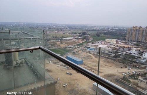 Gurugram Apartment | Stay with BnBBuddy Hosting for 5 Yr Gurgaon