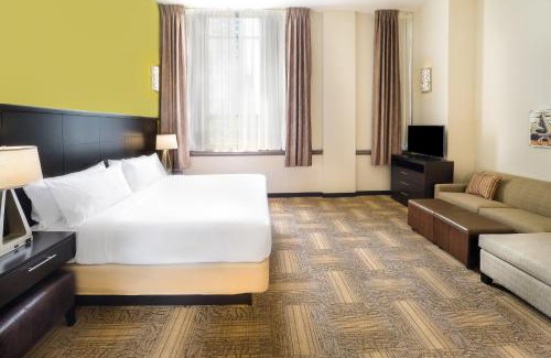 Downtown Baltimore Hotel | Staybridge Suites Baltimore - Inner Harbor by IHG