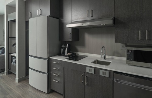Revere Hotel | Staybridge Suites Boston Logan Airport - Revere by IHG