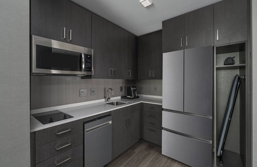 Revere Hotel | Staybridge Suites Boston Logan Airport - Revere by IHG