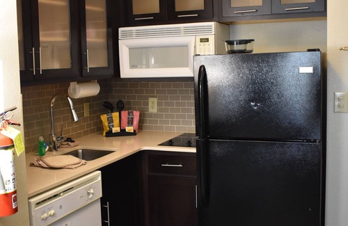 Cranbury Hotel | Staybridge Suites Cranbury by IHG
