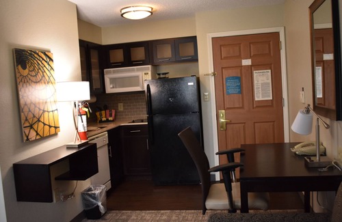 Cranbury Hotel | Staybridge Suites Cranbury by IHG
