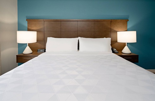 Harbor Hotel | Staybridge Suites Long Beach Airport by IHG