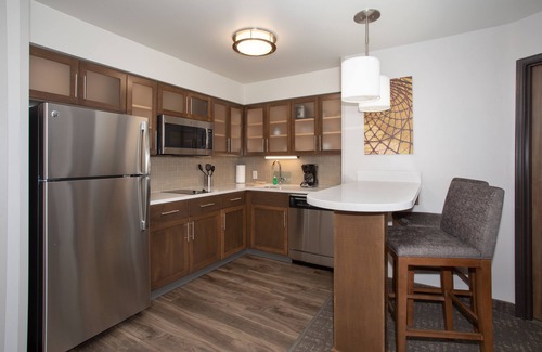 Rapid City Hotel | Staybridge Suites Rapid City - Rushmore by IHG
